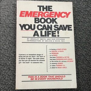The Emergency Book - Save a Life Guide